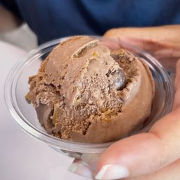 Chocolate peanut butter cup Chocolate peanut butter cup