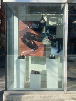 gravitypope Toronto by null