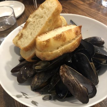Olmo - Mussels - Sandwiches Near Me - New Haven, Connecticut Olmo - Mussels - Sandwiches Near Me - New Haven, Connecticut