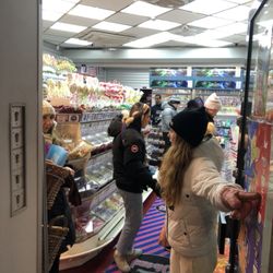 HOUSE OF CANDY