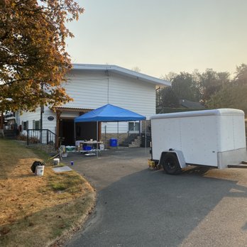 Burke Mountain Garage - Morning setup on job - Flooring Near Me Burke Mountain Garage - Morning setup on job - Flooring Near Me