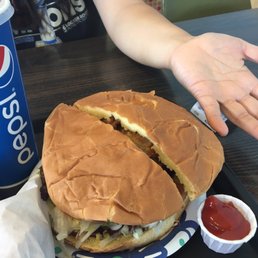 SULLY’S DRIVE-IN - 164 Photos & 247 Reviews - 220 N Forks Ave, Forks ...