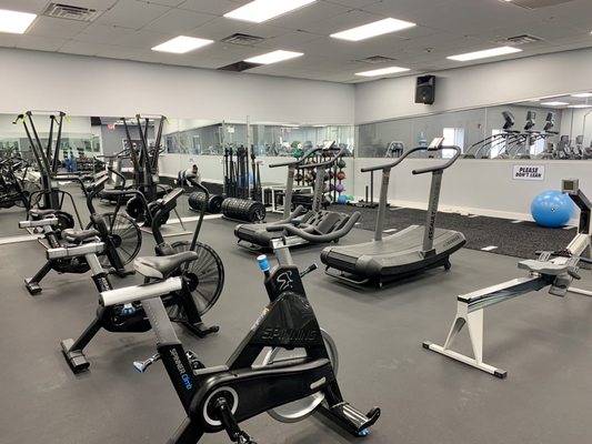 Hollywood Health Club by null