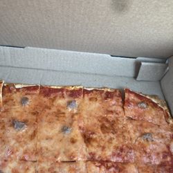 Cusumano's Pizza & Food - Large hamburger pizza-