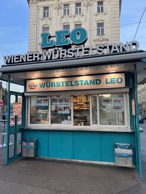 Leo's Sausage Stand by null