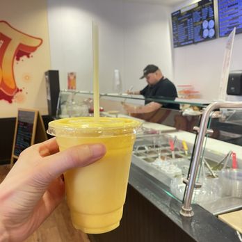 Elite Experience @ Tikka 'N' Wrapz - Mango lassi - Yelp Events Near Me - Pittsburgh, Pennsylvania