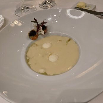 Daniel - CAULIFOWER VELOUTÉ - French Near Me - New York, New York Daniel - CAULIFOWER VELOUTÉ - French Near Me - New York, New York