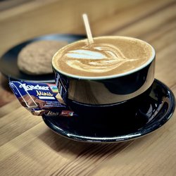 Simple Merchant Coffee - Superb Honey & Cinnamon Latte, with a Snickerdoodle Cookie... Go ahead, Indulge!