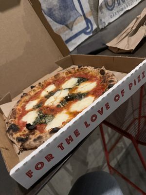 Superfine Pizza by null