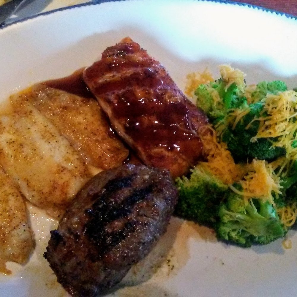 Red Lobster - Seafood Near Me - Brownsville, Texas