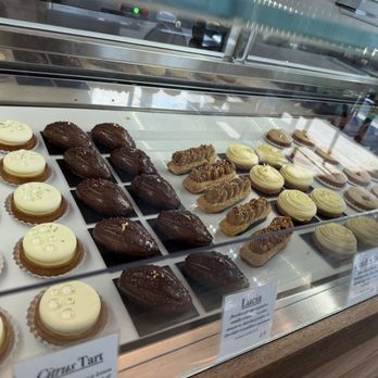 Patisserie 46 - Bakeries Near Me - Minneapolis, Minnesota