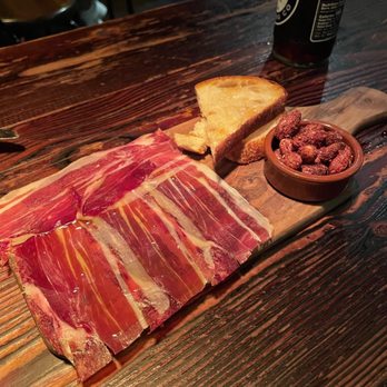 La Taberna - Spanish Near Me - Napa, California