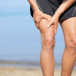 Active Therapy Clinic - Knee pain Active Therapy Clinic North Shore North Vancouver