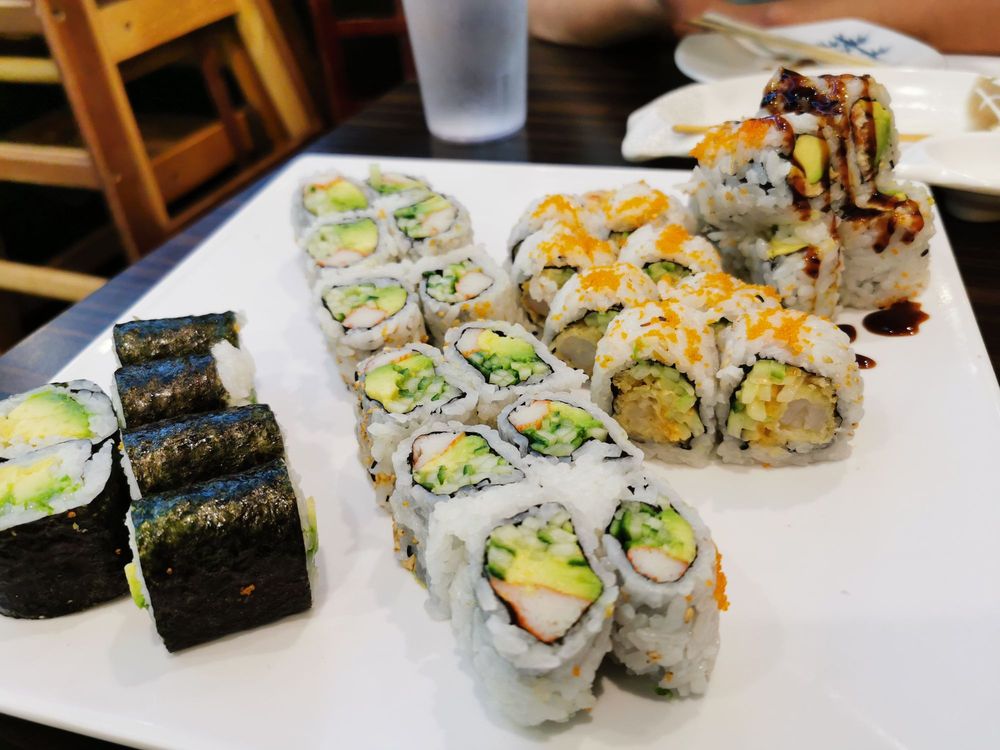 SUSHI HOUR Updated October 2024 49 Photos & 80 Reviews 2525 Prince Michael Drive, Oakville