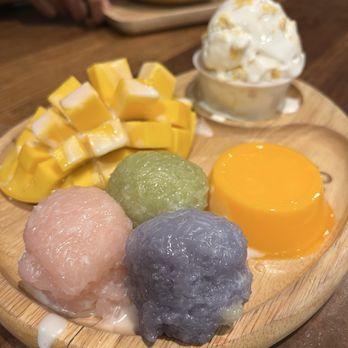MNGO cafe - MNGO Sticky Rice Kakigori - Desserts Near Me - San Diego, California MNGO cafe - MNGO Sticky Rice Kakigori - Desserts Near Me - San Diego, California