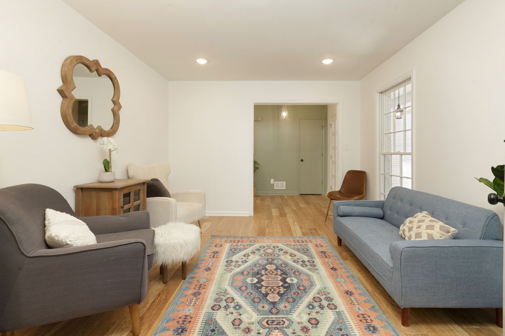 Slide of Magnify Construction and Design