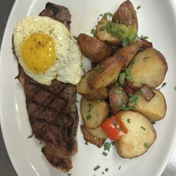 The Canterbury - Breakfast Eggs & Steak & Potatoes YUMMY!