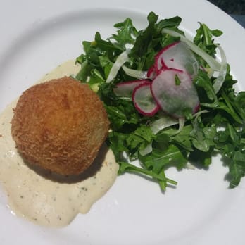 Sam's Chowder House - Crab cake - Seafood Near Me - Half Moon Bay, California Sam's Chowder House - Crab cake - Seafood Near Me - Half Moon Bay, California