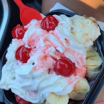 Bruster's Real Ice Cream - Banana split or apple dumpling monstrosity ? - Ice Cream & Frozen Yogurt Near Me - Bethel Park, Pennsylvania Bruster's Real Ice Cream - Banana split or apple dumpling monstrosity ? - Ice Cream & Frozen Yogurt Near Me - Bethel Park, Pennsylvania