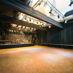 Brotfabrik - Brotfabrik - Saal