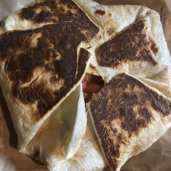 Taco Bell - Big cheez it crunch wrap. I didn't see or feel the cheez it inside or anything crunchy! regular one is better. - Fast Food Near Me - Honolulu, Hawaii Taco Bell - Big cheez it crunch wrap. I didn't see or feel the cheez it inside or anything crunchy! regular one is better. - Fast Food Near Me - Honolulu, Hawaii