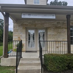 Exterior photo of Blissful Escape Massage - Round Rock, Texas Exterior photo of Blissful Escape Massage - Round Rock, Texas