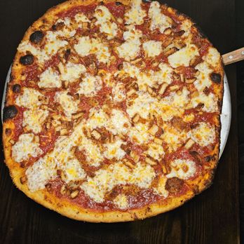 Panko Pizza - Pizza Near Me - Middletown, New Jersey