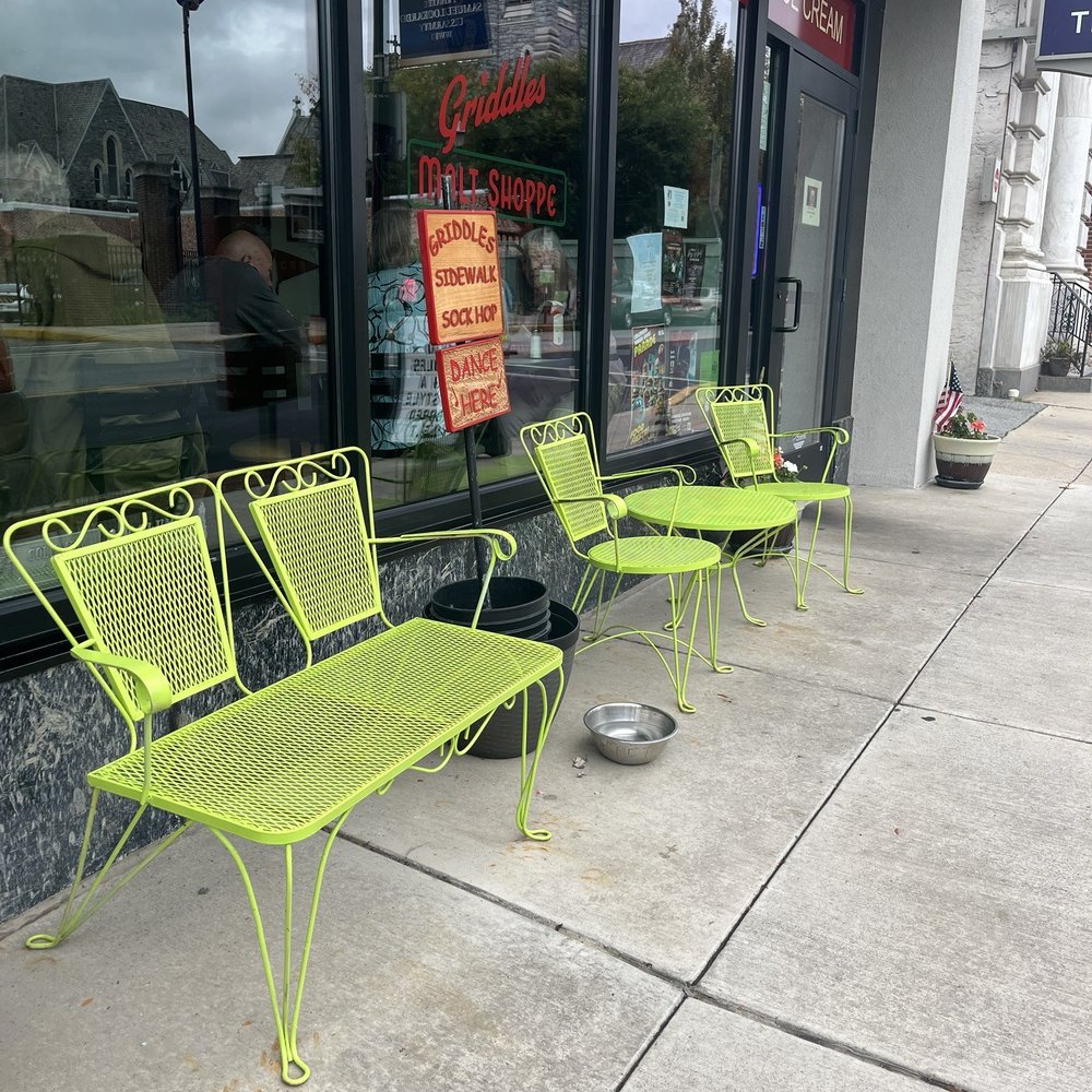 Griddles Malt Shoppe - Outdoor waiting area if it's too busy to get seats inside right away - Ice Cream & Frozen Yogurt Near Me - Columbia, Pennsylvania Griddles Malt Shoppe - Outdoor waiting area if it's too busy to get seats inside right away - Ice Cream & Frozen Yogurt Near Me - Columbia, Pennsylvania