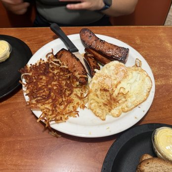 McCoy's Coffee Shop - Linguiza eggs English muffin - Breakfast & Brunch Near Me - Selma, California McCoy's Coffee Shop - Linguiza eggs English muffin - Breakfast & Brunch Near Me - Selma, California