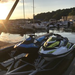 Lake Hopatcong Marine - There is a ramp to use. Pay the daily boat ramp fee and you can launch from a great marina with supplies and bathrooms on site