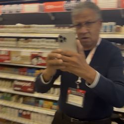 Walgreens - Employee recording and acting a fool, not doing his job.