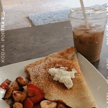 Craft 19 Espresso - Creperie - Strawberry & banana Nutella crepe & lavender latte with almond milk - Coffee & Tea Near Me - Sumner, Washington Craft 19 Espresso - Creperie - Strawberry & banana Nutella crepe & lavender latte with almond milk - Coffee & Tea Near Me - Sumner, Washington