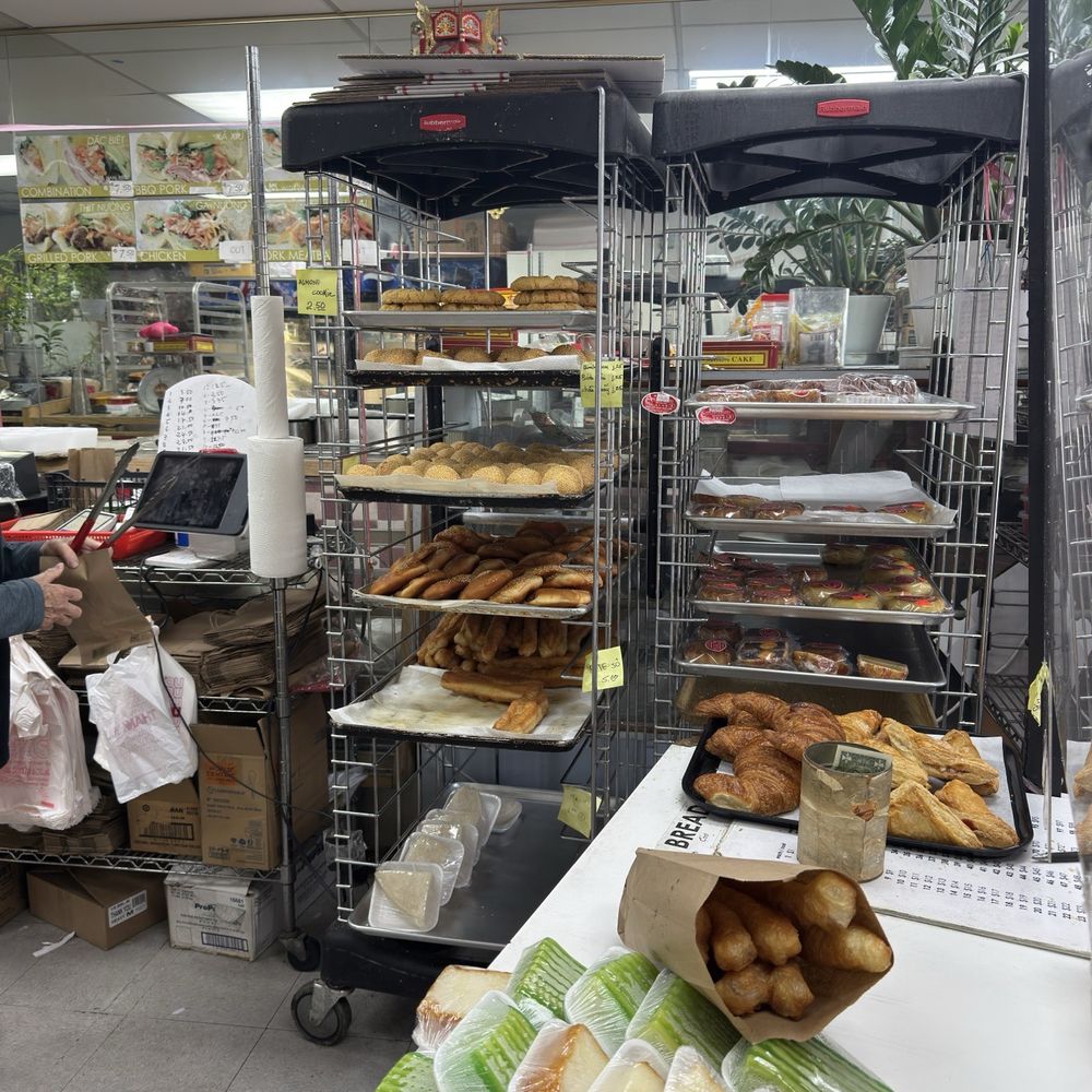 Vinh Xuong Bakery - Bakeries Near Me - Denver, Colorado Vinh Xuong Bakery - Bakeries Near Me - Denver, Colorado
