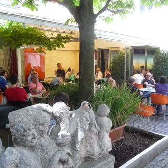 Cuadro - Cuadro Schanigarten in Margareten - International Near Me - Vienna, 9