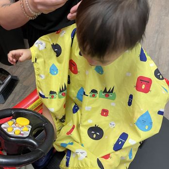 Super Kids Salon - Kids Hair Salons Near Me - Roseville, California Super Kids Salon - Kids Hair Salons Near Me - Roseville, California