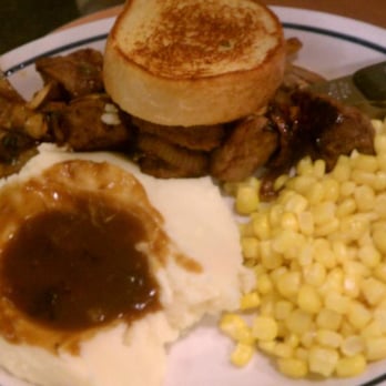 IHOP - beef steak with mashed potato, corn and garlic bread. - Breakfast & Brunch Near Me - El Cajon, California IHOP - beef steak with mashed potato, corn and garlic bread. - Breakfast & Brunch Near Me - El Cajon, California
