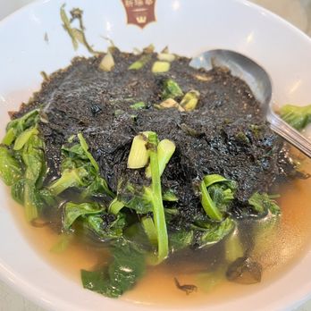 Sun Sui Wah Seafood Restaurant - Pea sprouts with seaweed - Seafood Near Me - Vancouver, British Columbia