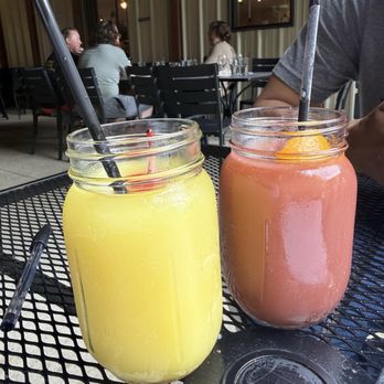 Hocking Hills Winery - Wine Tasting Room Near Me - Logan, Ohio