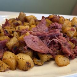 Morning Belle - Corned Beef Hash