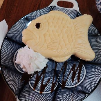 Cute Robot Japanese Kitchen - Taiyaki Ice Cream - Japanese Curry Near Me - Milwaukee, Wisconsin Cute Robot Japanese Kitchen - Taiyaki Ice Cream - Japanese Curry Near Me - Milwaukee, Wisconsin