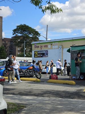 Whitestone Lanes by null