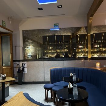 Licorería Limantour - Entrance - Cocktail Bars Near Me - México, D.F., DIF