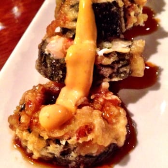 Umi Sake House - Rockstar Roll - Sushi Bars Near Me - Seattle, Washington