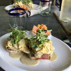 Korner Kottage Bed & Breakfast - Eggs Benedict