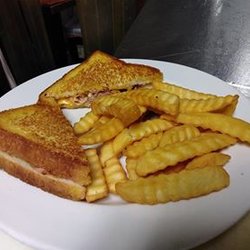 McGuires Grill & Bar