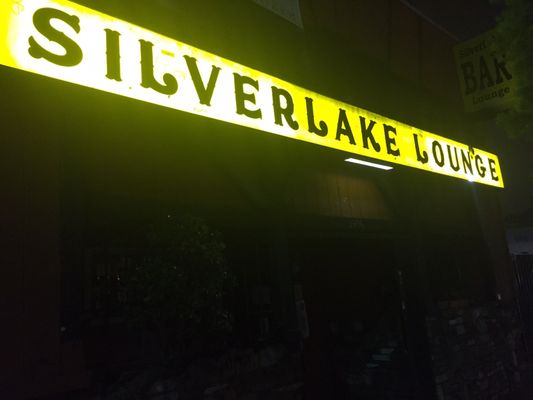 The Silverlake Lounge by null