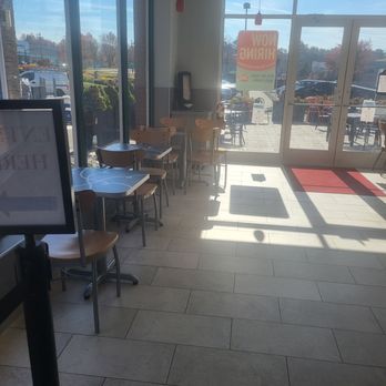 Dairy Queen - Seating area - Ice Cream & Frozen Yogurt Near Me - Livingston, New Jersey Dairy Queen - Seating area - Ice Cream & Frozen Yogurt Near Me - Livingston, New Jersey