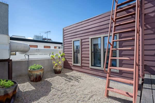 Tilden Hotel by null