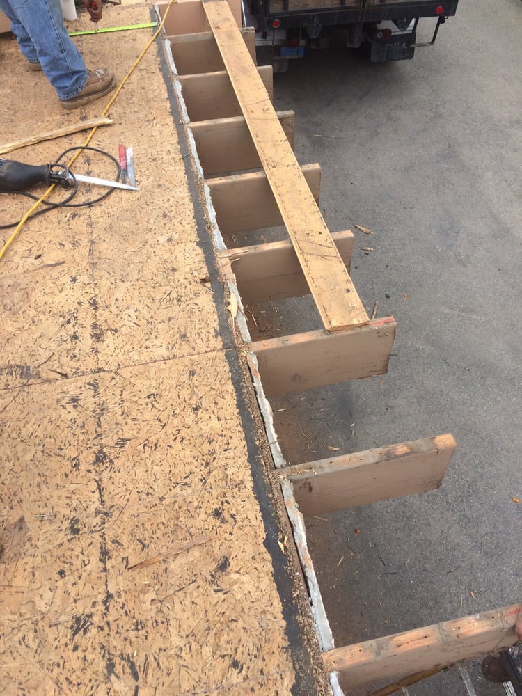 Slide of Ambriz Roofing