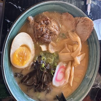 Ginza Ramen and Poke - Tonkotsu ramen - Poke Near Me - Selma, Texas